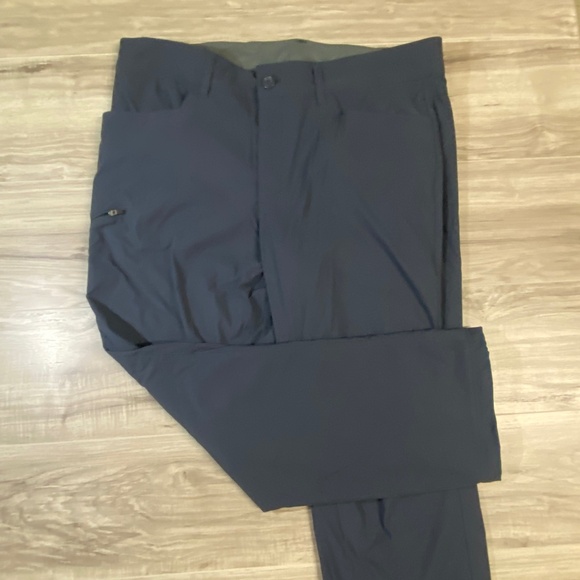 Eddie Bauer Men's Guide Pro Lined Pants - 38x32 - Picture 2 of 9